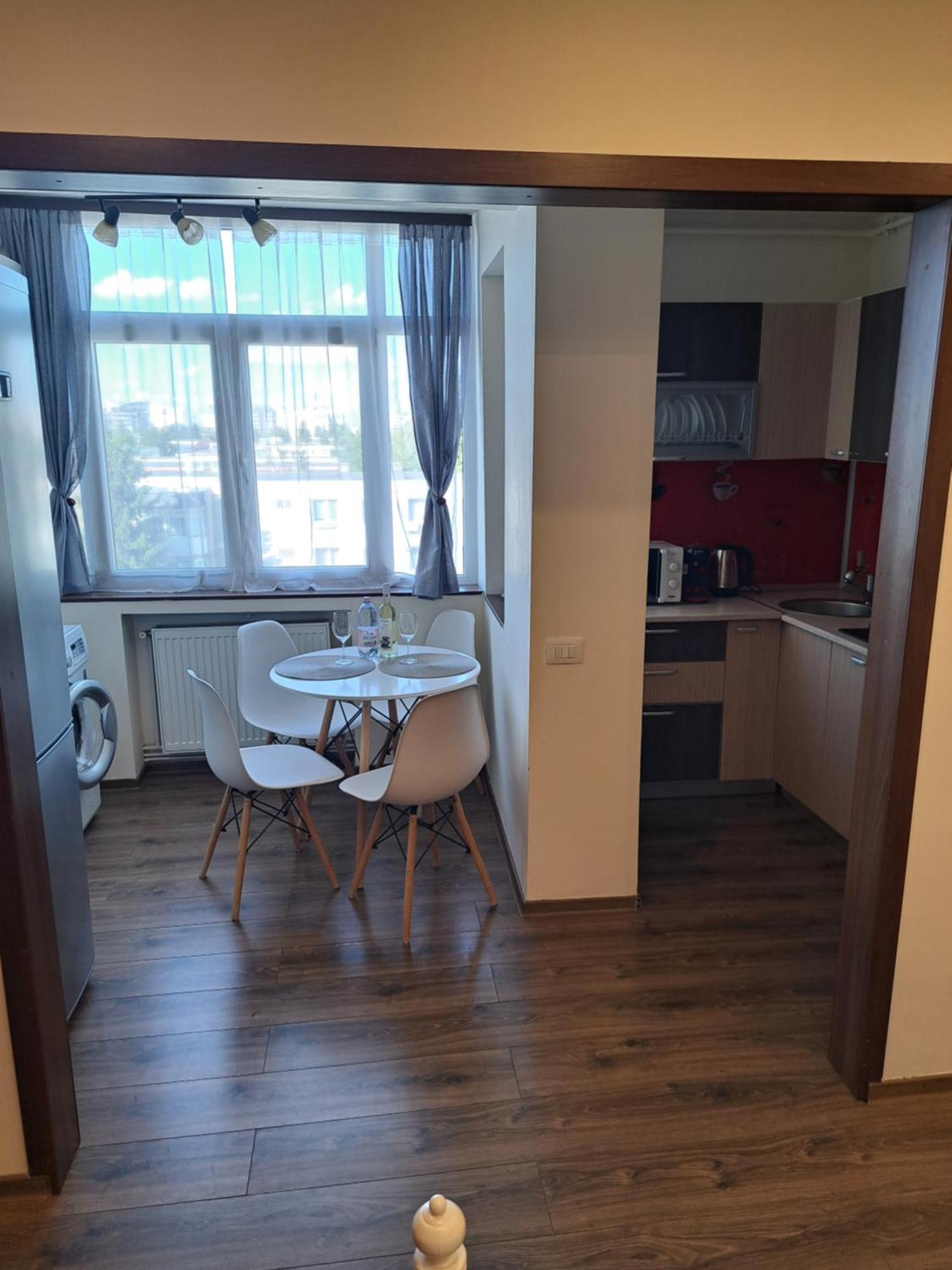 Garsoniera Cocheta Appartement Braşov Buitenkant foto